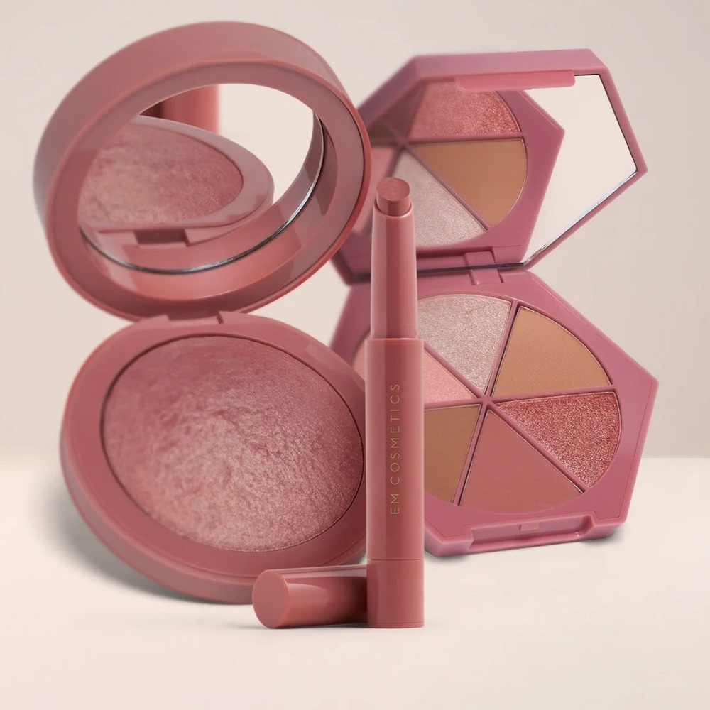 EM Cosmetics Divine Skies Eyeshadow Palette and Heaven's Glow Radiant Blush Set